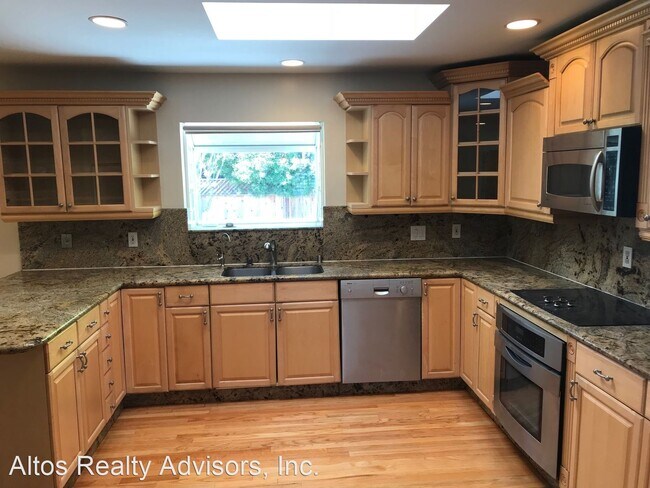 Building Photo - 3 br, 2 bath House - 11235 Monterey Court
