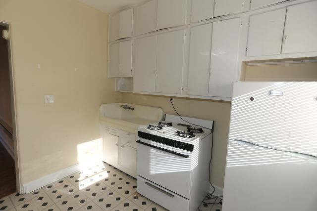 Foto del edificio - 4411 N Wolcott Ave
