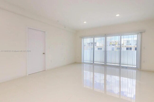 Foto del edificio - 25850 SW 140th Ct