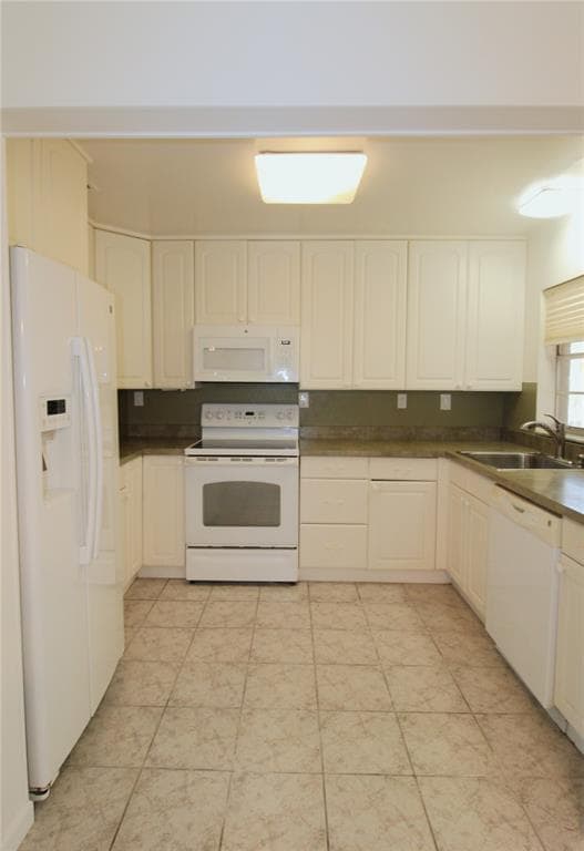 Building Photo - 6122 Brentwood Ave