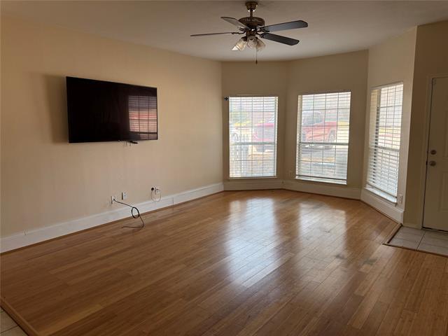 Foto del edificio - 3944 Brandon Park Dr