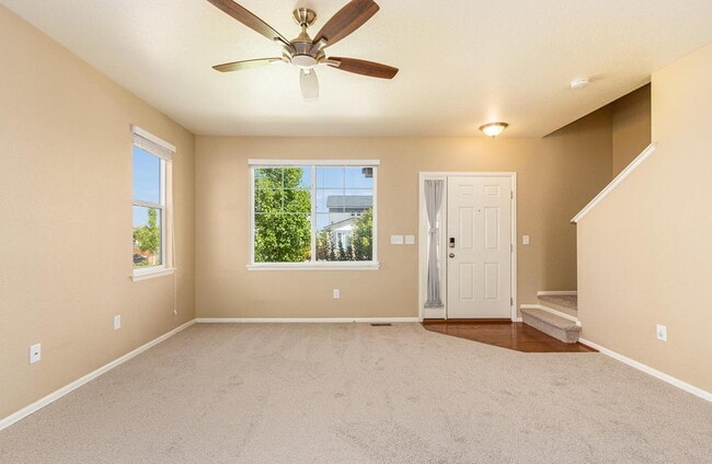 Building Photo - Beautiful 4 Bed 2.5 Bath with 2 Car Garage Home with Fenced Backyard in High Point at DIA!