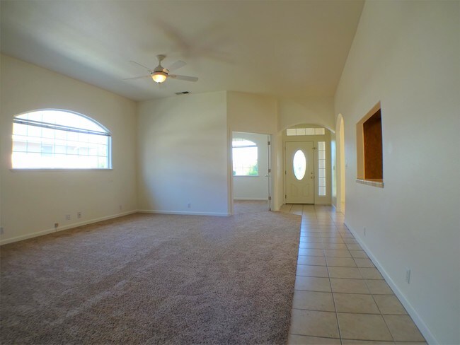 Building Photo - 1854 Bedford Dr