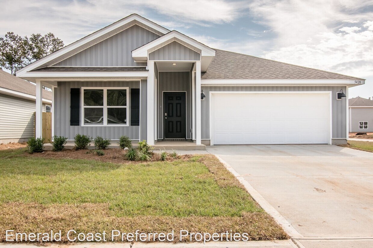 4 br, 2 bath House 5428 Peach Dr, House Rental in Milton, FL