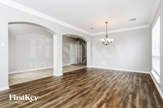 Building Photo - 1209 Wentwood Dr