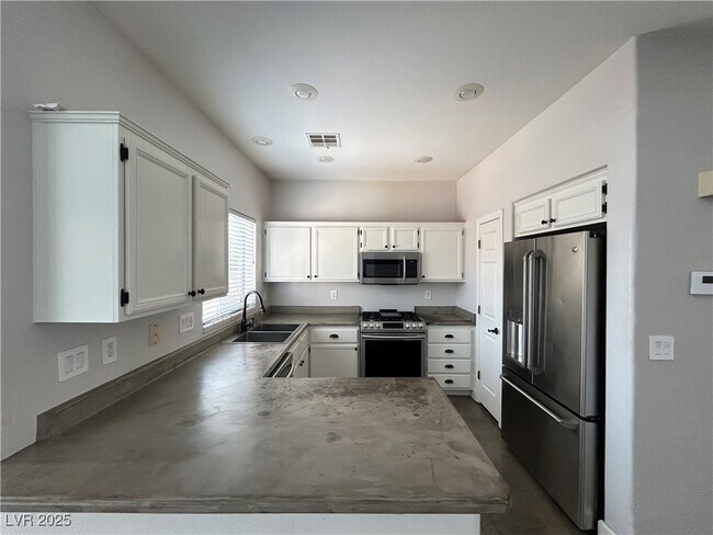 Foto del edificio - 10360 Natural Springs Ave