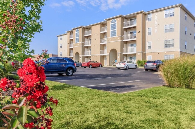 Building Photo - Sandstone Heights Apartments