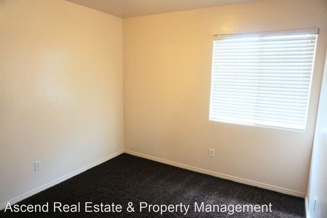 Building Photo - 3 br, 2 bath House - 11910 Cedar Bluff Ave