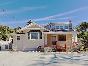 Building Photo - 628 N Halifax Ave