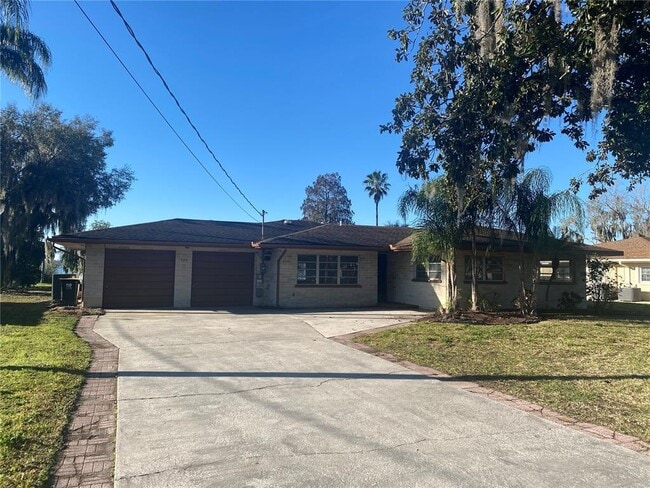 Building Photo - 520 Windermere Dr