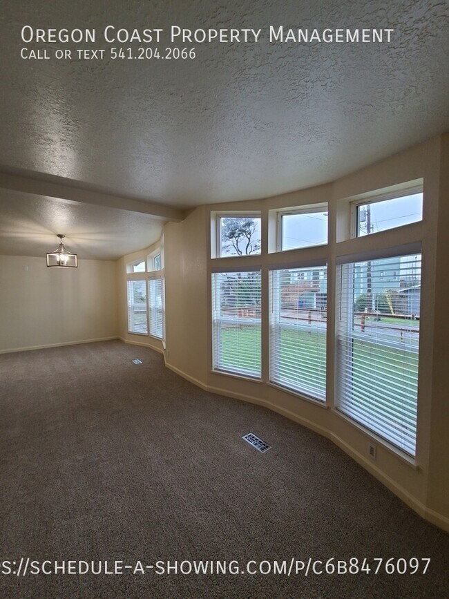 Foto del edificio - 7020 Glen Ave