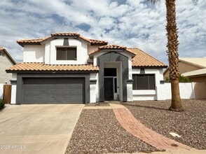 Building Photo - 444 E Avenida Sierra Madre