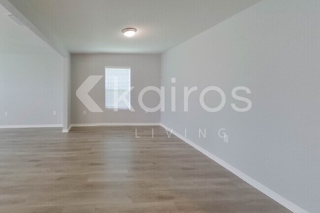 Foto del edificio - 1233 Huntington St