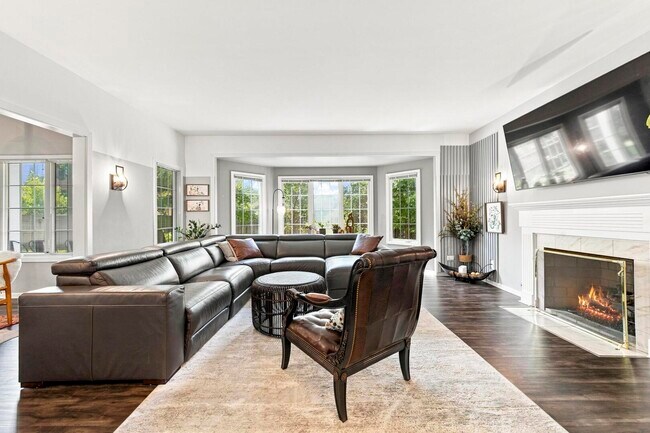 Foto del edificio - 4144 Florence Way