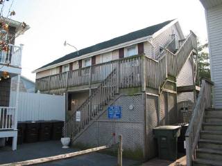 Building Photo - 103 Talbot St