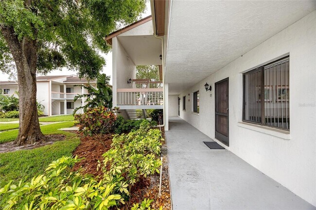 Foto del edificio - 129 Lakeview Way