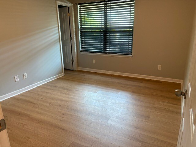 Segundo dormitorio - 101 Portland Falls Dr