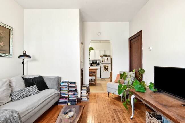 Foto del edificio - 1135 Williamson St