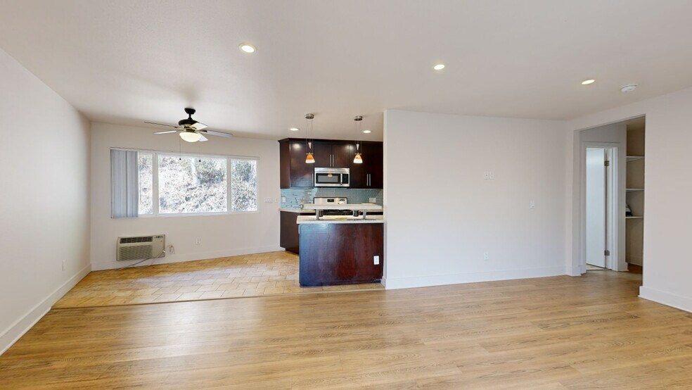 Canyonwood Apartments