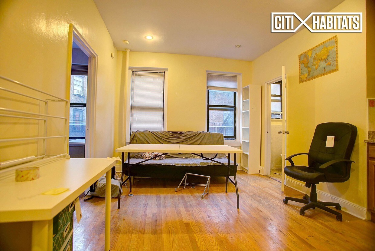 Foto principal - 160 CLAREMONT Ave