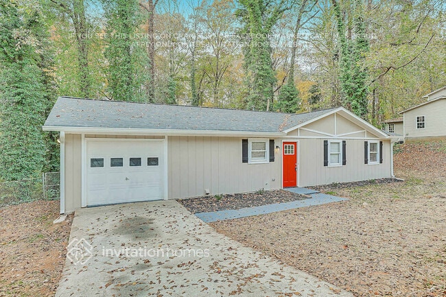 Building Photo - 210 Hunt Ridge Dr