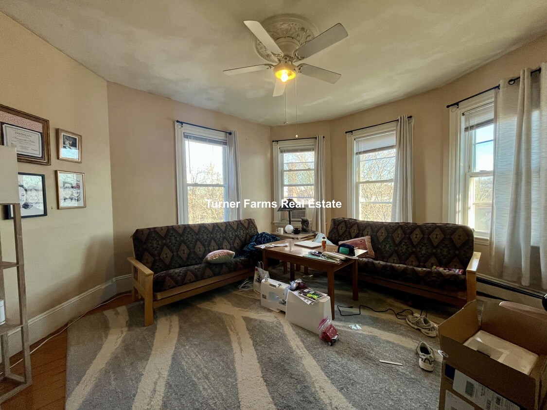 Foto principal - 803 Parker St