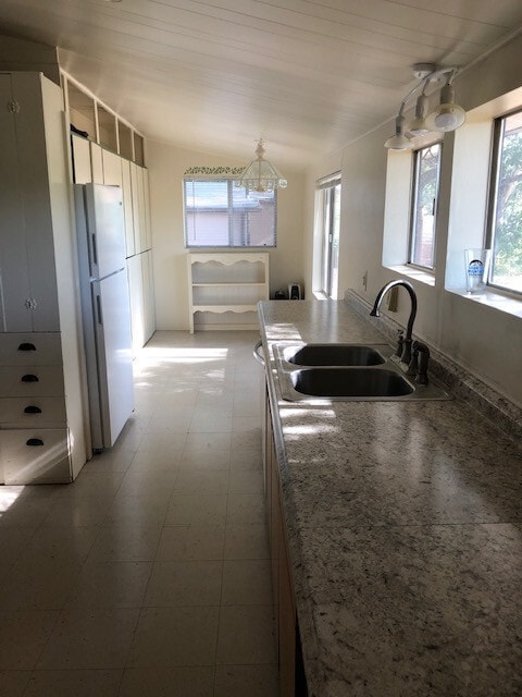 Building Photo - Early 1900's Charm In This Two Bedroom in Prescott