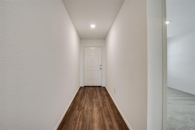 Foto del edificio - 8445 Fawn Creek Dr
