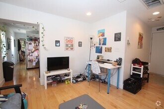 Building Photo - 5226-30 Ridge Ave