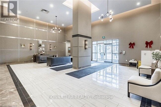 Building Photo - 2486 Old Bronte Rd