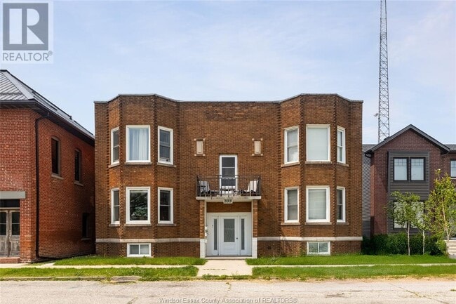 Building Photo - 333 Chilver Rd