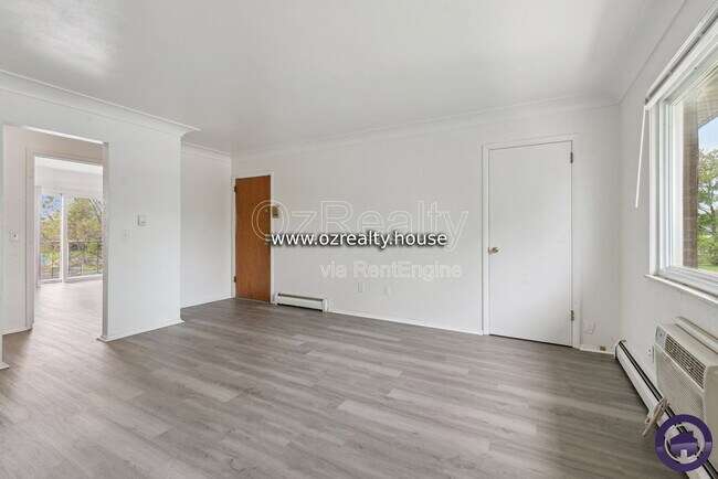Foto del edificio - 1733 Christian Ave