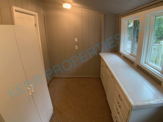 Building Photo - 32216 SE Bluff Rd