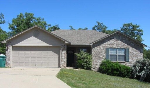 Primary Photo - 14 Canton Dr