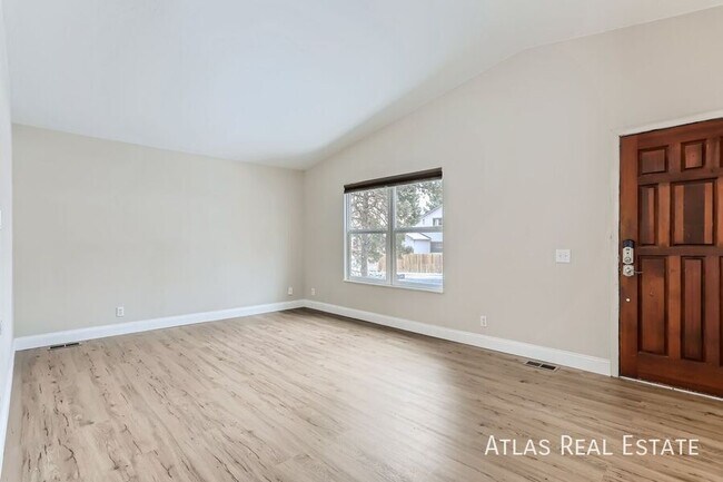 Foto del edificio - 3696 S Jasper St