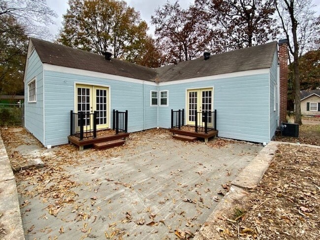 Building Photo - Nice Updated Home In Fondren!!