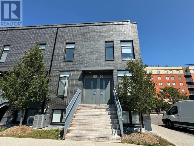 Building Photo - 1760 Simcoe St N