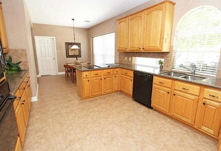 Building Photo - 6007 Planters Point Ct