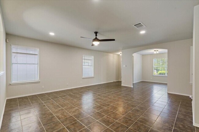 Building Photo - 9100 Frock Ct
