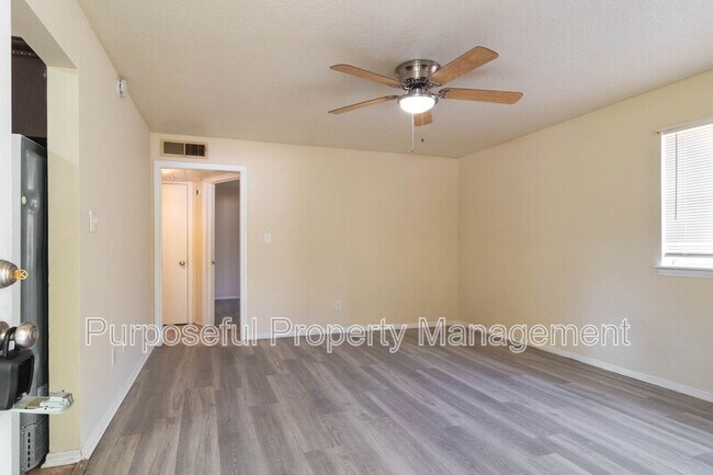 Foto del edificio - 518 N Ponca Ave