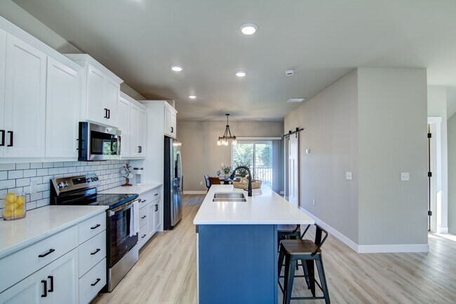 Foto del edificio - 2537 Otter Creek Trail