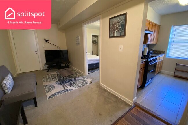 Foto del edificio - Private room in 2 bedroom Washington Apart...