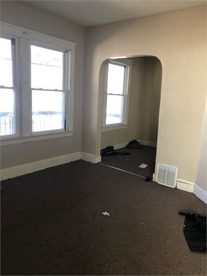 Foto del edificio - 13216 Crennell Ave
