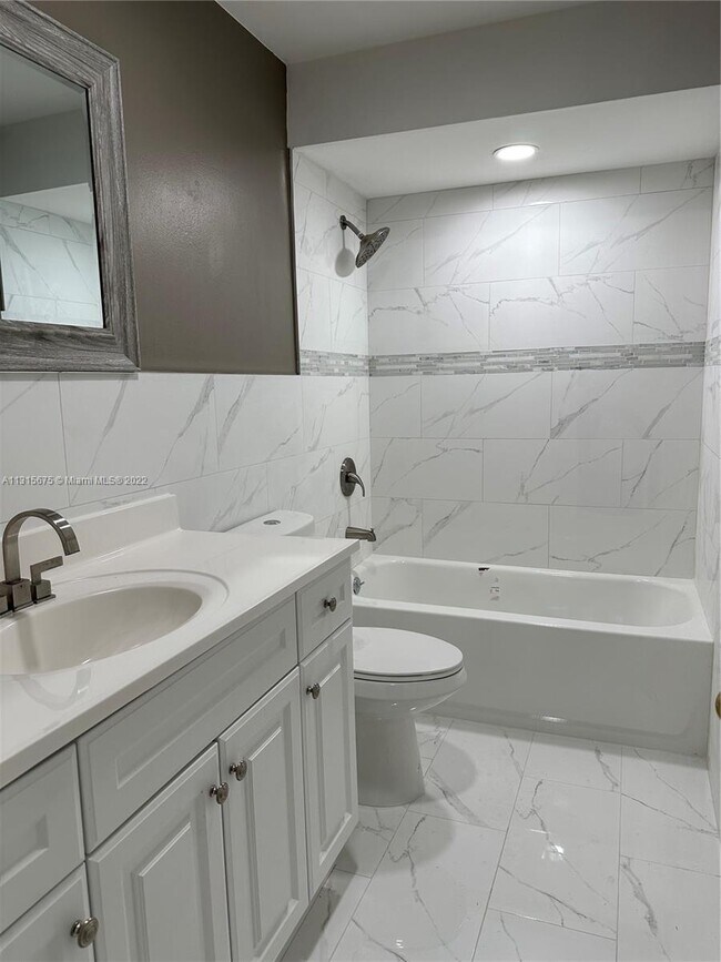 Foto del edificio - 7461 SW 132nd Ave