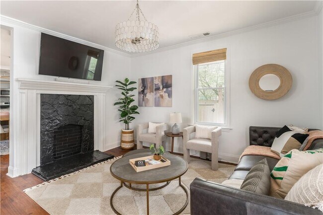 Foto del edificio - 200 Lowry St NE