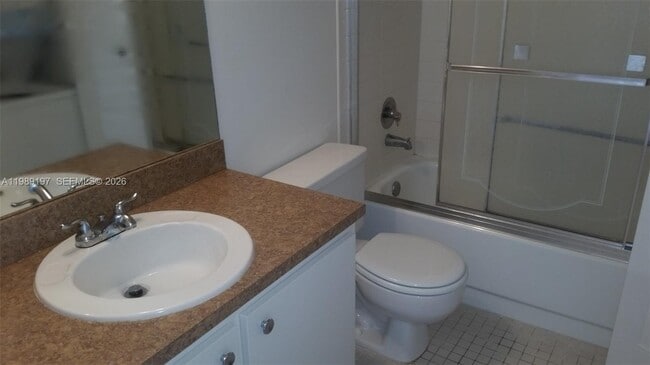 Foto del edificio - 1400 SW 124th Terrace