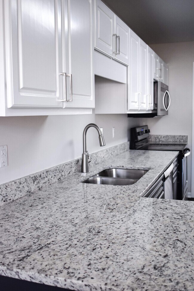Foto del edificio - Deveron Townhome