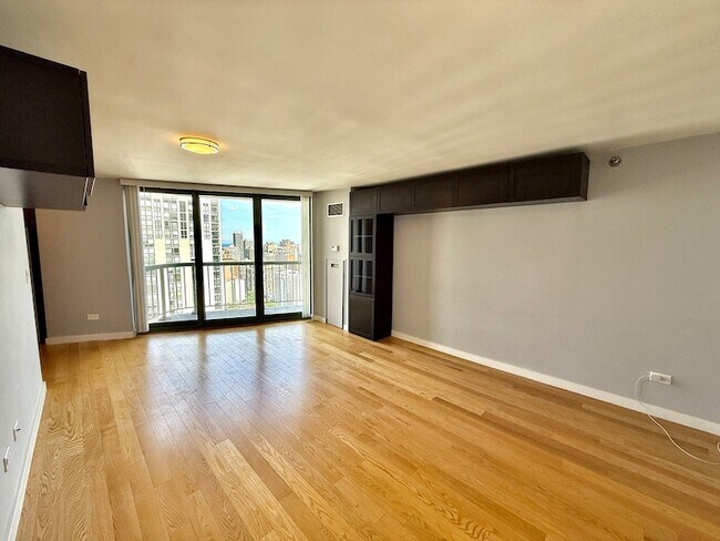 Foto del edificio - 111 W Maple St