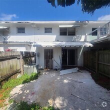 Building Photo - 3609 Townhouse Ct