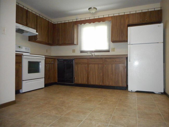 Foto del edificio - 4881 Tama St